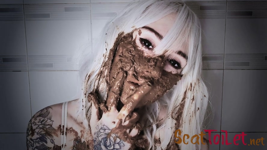 This is scat porn? with DirtyBetty  [MPEG-4]