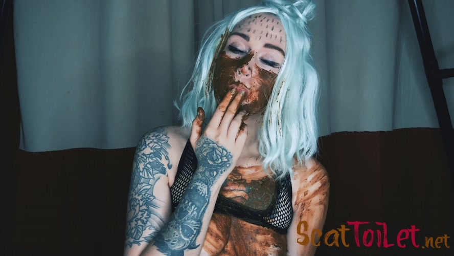 Monsta girl ate own shit with ur eyes with DirtyBetty  [MPEG-4]