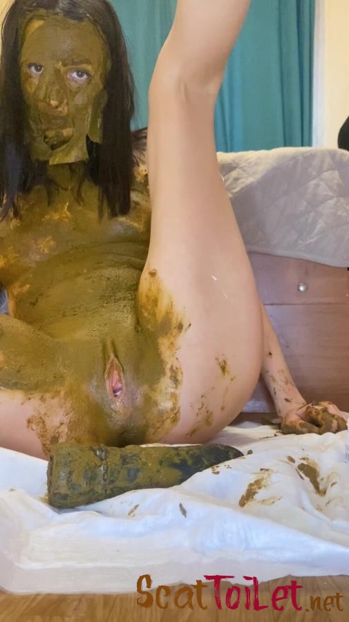 Shit Face Mask And Shit Body with p00girl [MPEG-4]