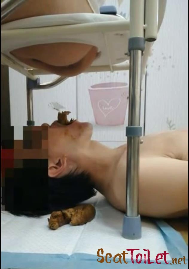 Chinese Scat Mistress Makes Big Shit on her Human Toilet P1 [MPEG-4]