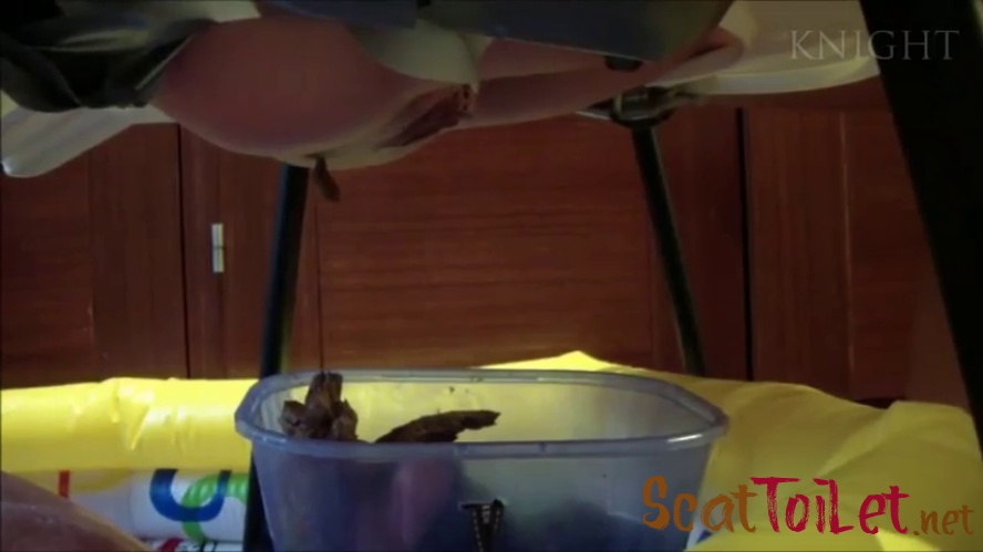 Young Girls Poop From Chair On Slave In Pool P1 [MPEG-4]