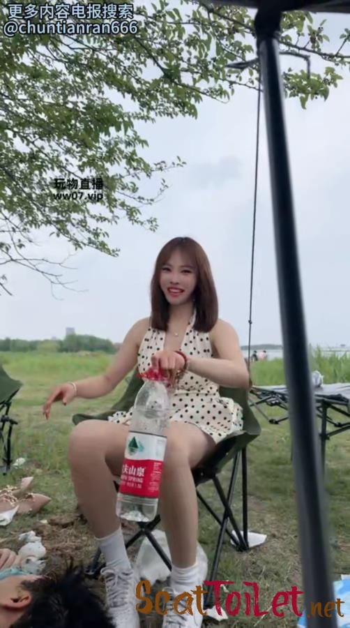 Public Scat with Mistress Mico [MPEG-4]
