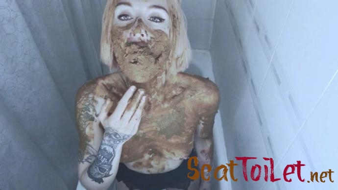 AMAZING Scat Play Full Smearing and Sucking - DirtyBetty [MPEG-4]