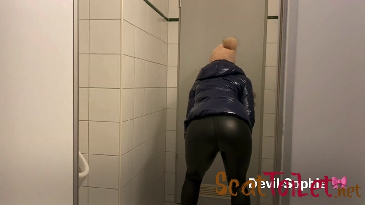 Caught with the office toilet door open - come and shit on my latex pants with Devil Sophie [MPEG-4]