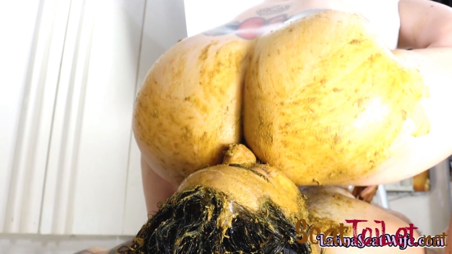 LATINA SCAT WIFE - Having Fun With The Bathroom Slave [MPEG-4]