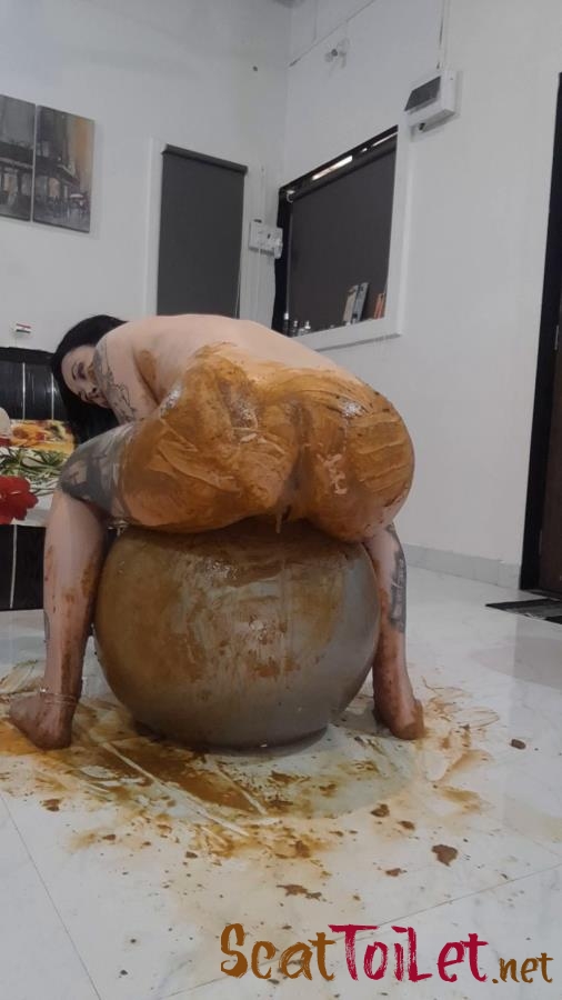 Erotic Scat with Yoga Ball with KinkyBunny [MPEG-4]