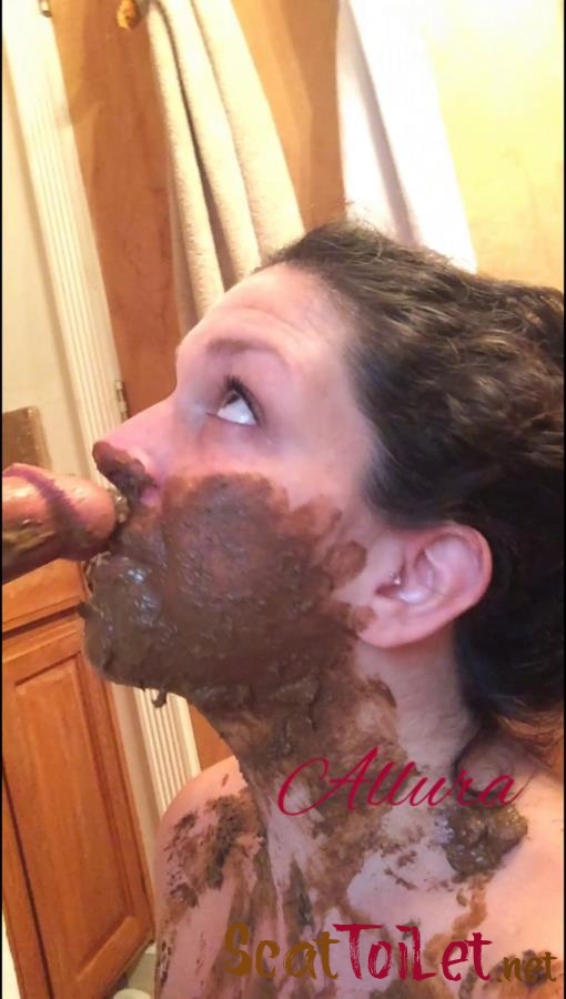 Shit kisses and dirty AF blow job with Allura [MPEG-4]