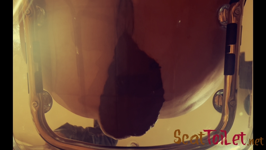 Poop in transparent chair [MPEG-4]