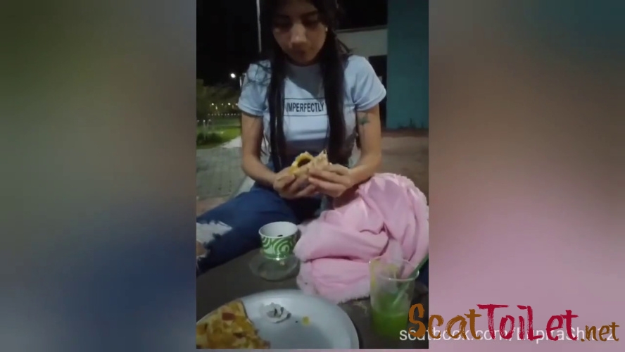 Hot Girl Shitting On Pizza And Eating It 00682b9 [MPEG-4]