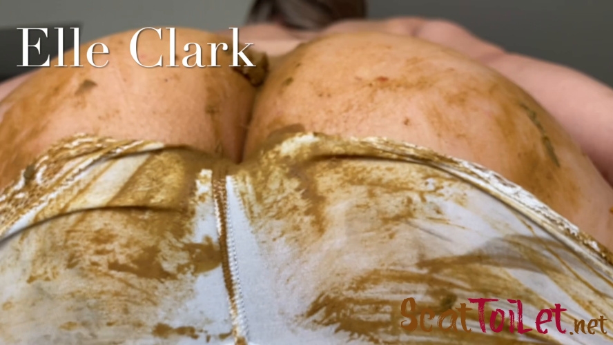 BIG HUGE IN WHITE PANTY with ElleClarkScatQueen [MPEG-4]